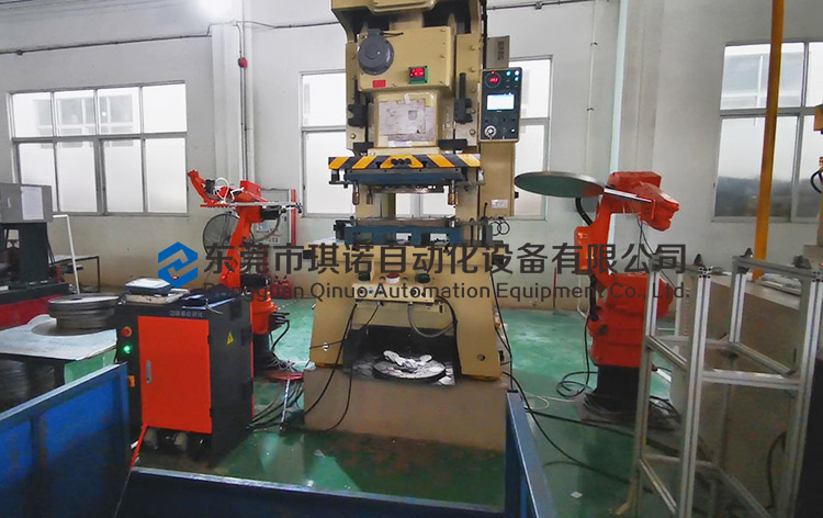 沖壓機(jī)械手 沖壓機(jī)械手